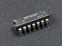 TTL HD7404P