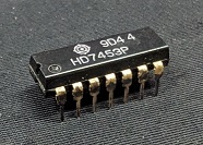 TTL¥¹¥¿¥ó¥À¡¼¥É HD7453P