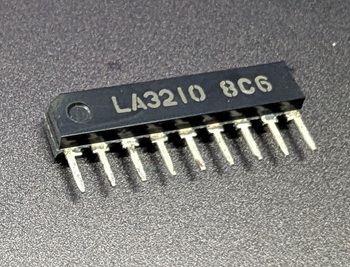 IC LA3210