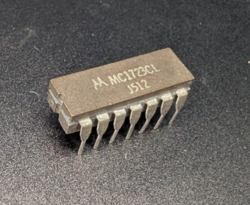 ŸIC MC1723CL