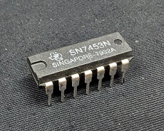 TTL¥¹¥¿¥ó¥À¡¼¥É SN7453N