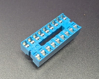 ICå IC30-1803-S4
