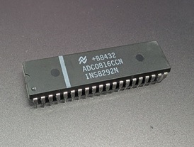 A/DСIC ADC0816CCN