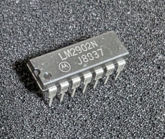 IC LM2902N(MOT)