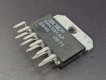 ڥ OPA541AP
